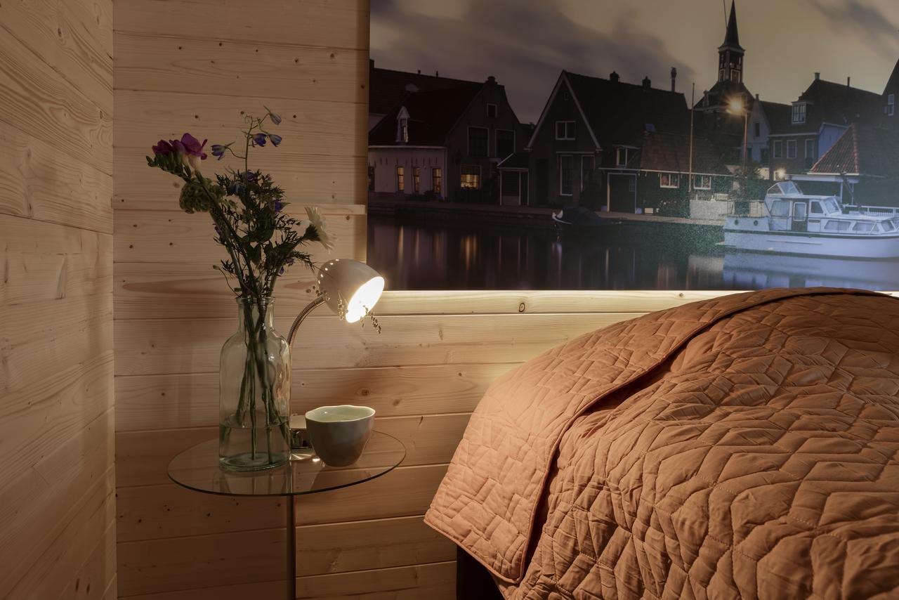 Lodgehotel De Lelie Makkum Extérieur photo