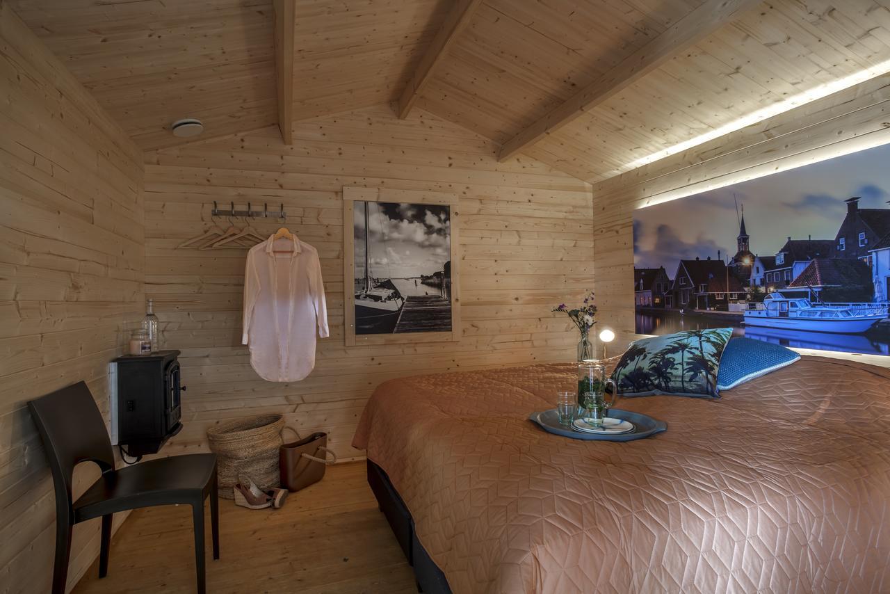 Lodgehotel De Lelie Makkum Extérieur photo