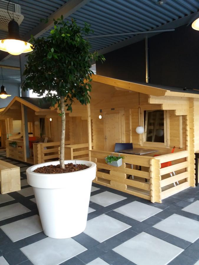 Lodgehotel De Lelie Makkum Extérieur photo